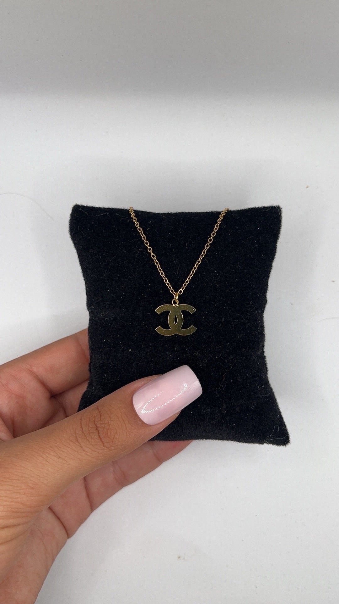 CC Necklace l Gold