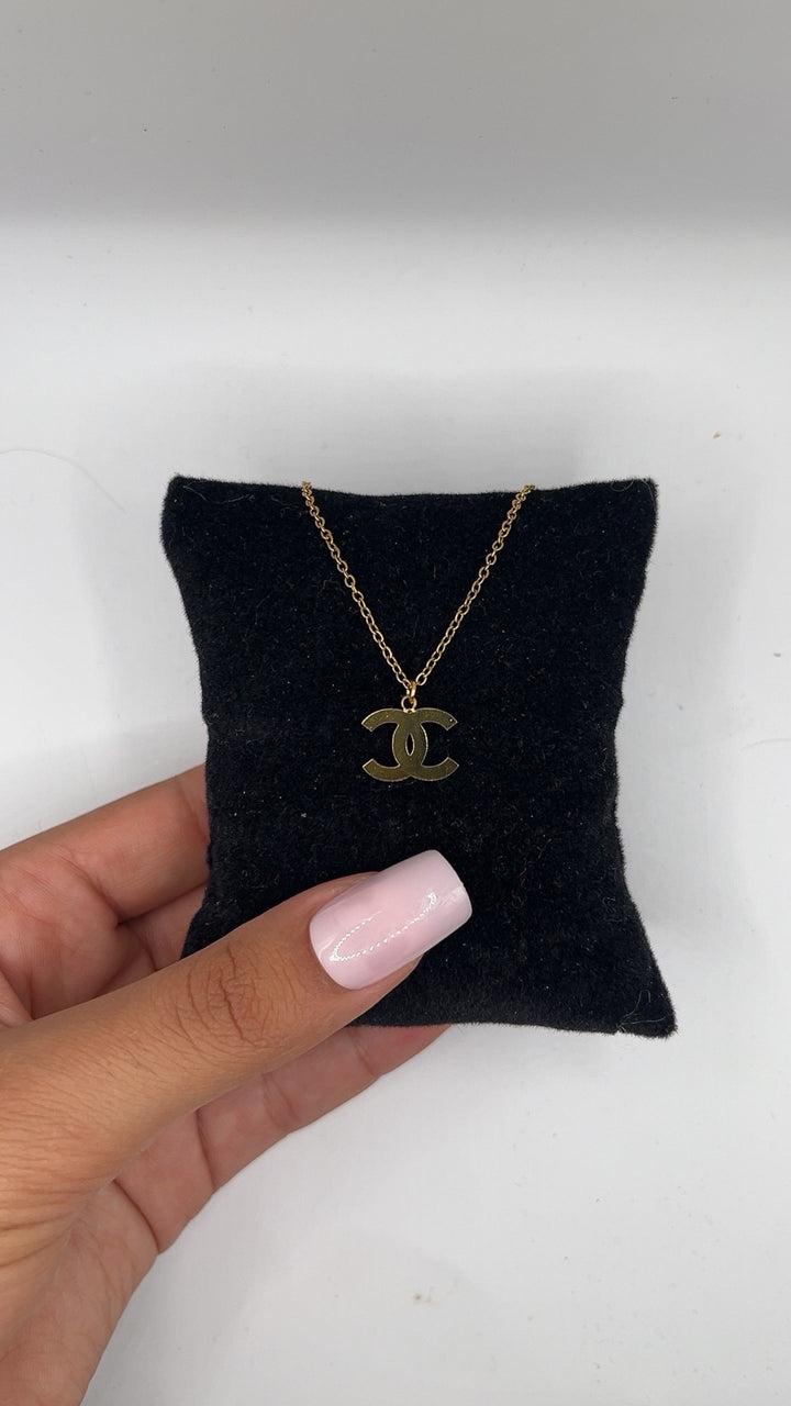 CC Necklace l Gold