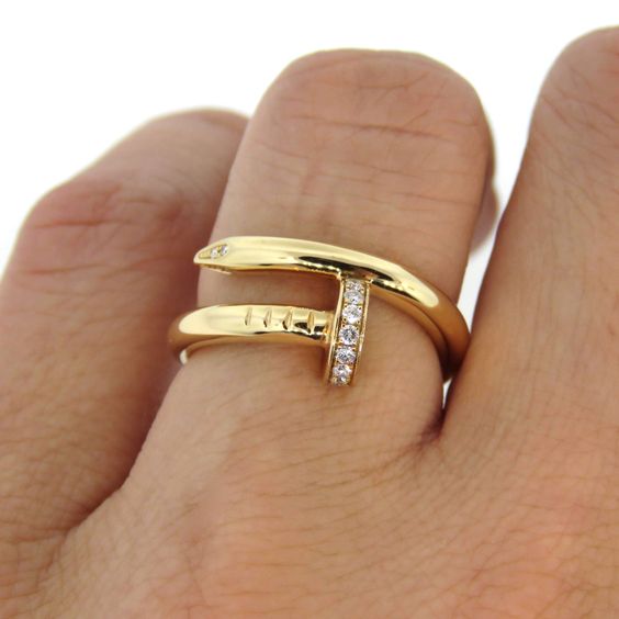 Deluxe Nail Ring | Gold
